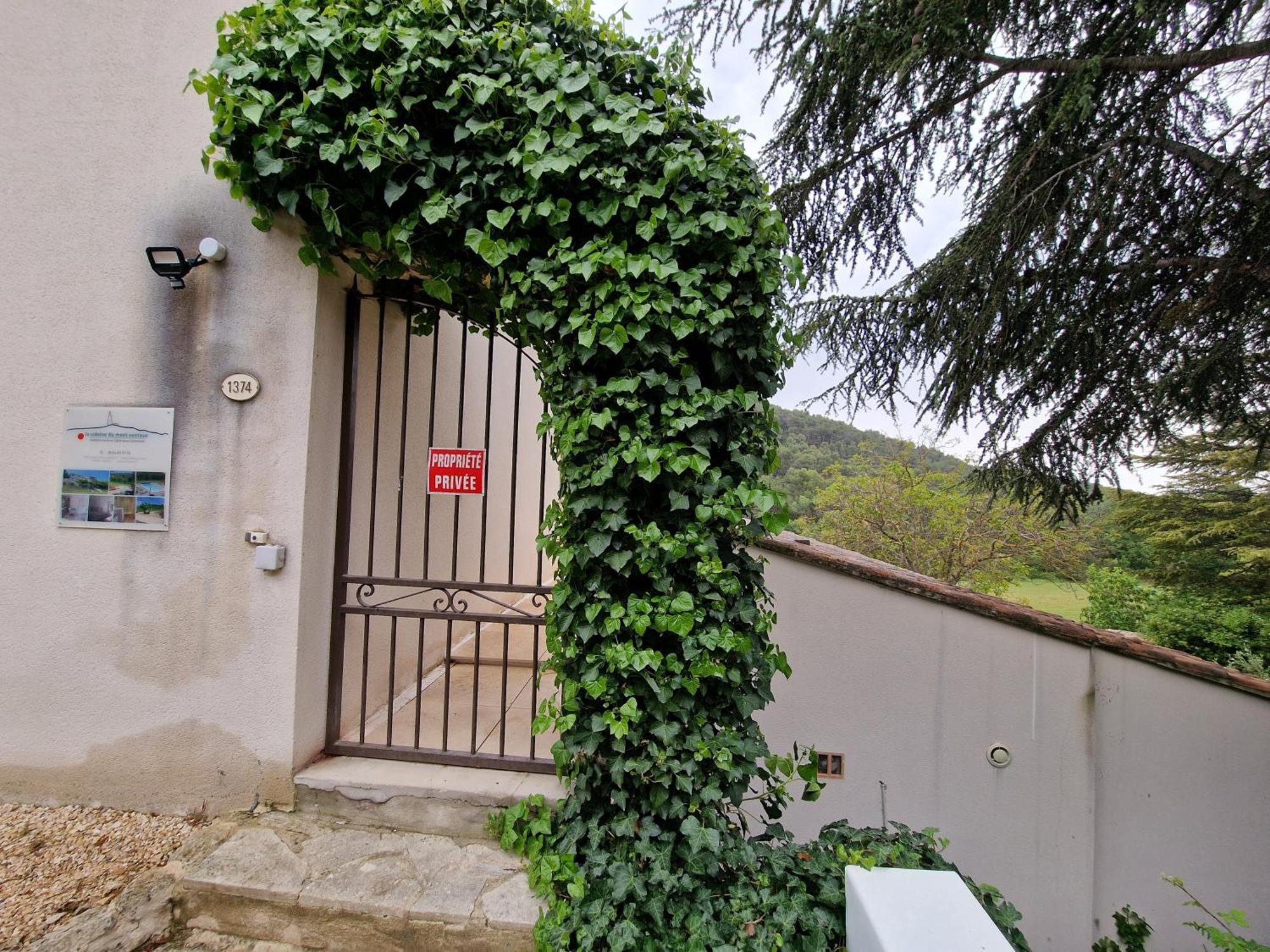 Residence De Gites La Sidoine Du Mont-Ventoux Crillon-le-Brave Exterior foto